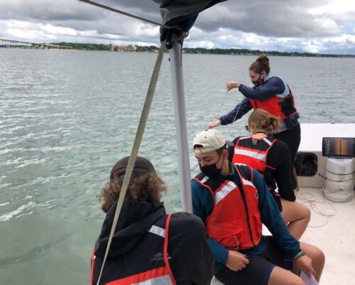 Research Vessel a Classroom on the Water Students in Diane Tulipani's oceanography class recently ventured out on the York River for their lab