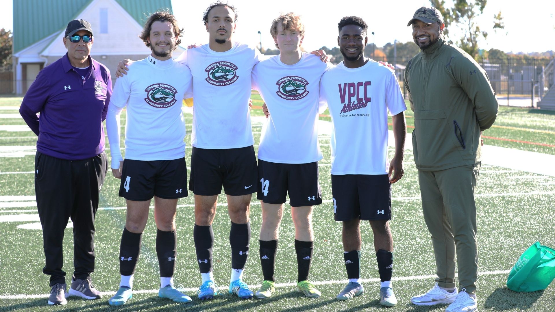 The Gators celebrated sophomore night with a thrilling 3-2 victory.